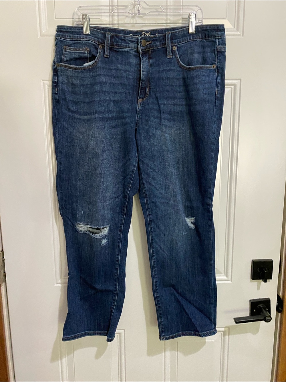 Universal Thread Dark Blue Distressed Boyfriend Jeans